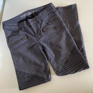 American Eagle Sateen Jeans